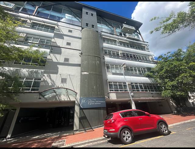 1,344M² OFFICE TO LET IN CLAREMONT